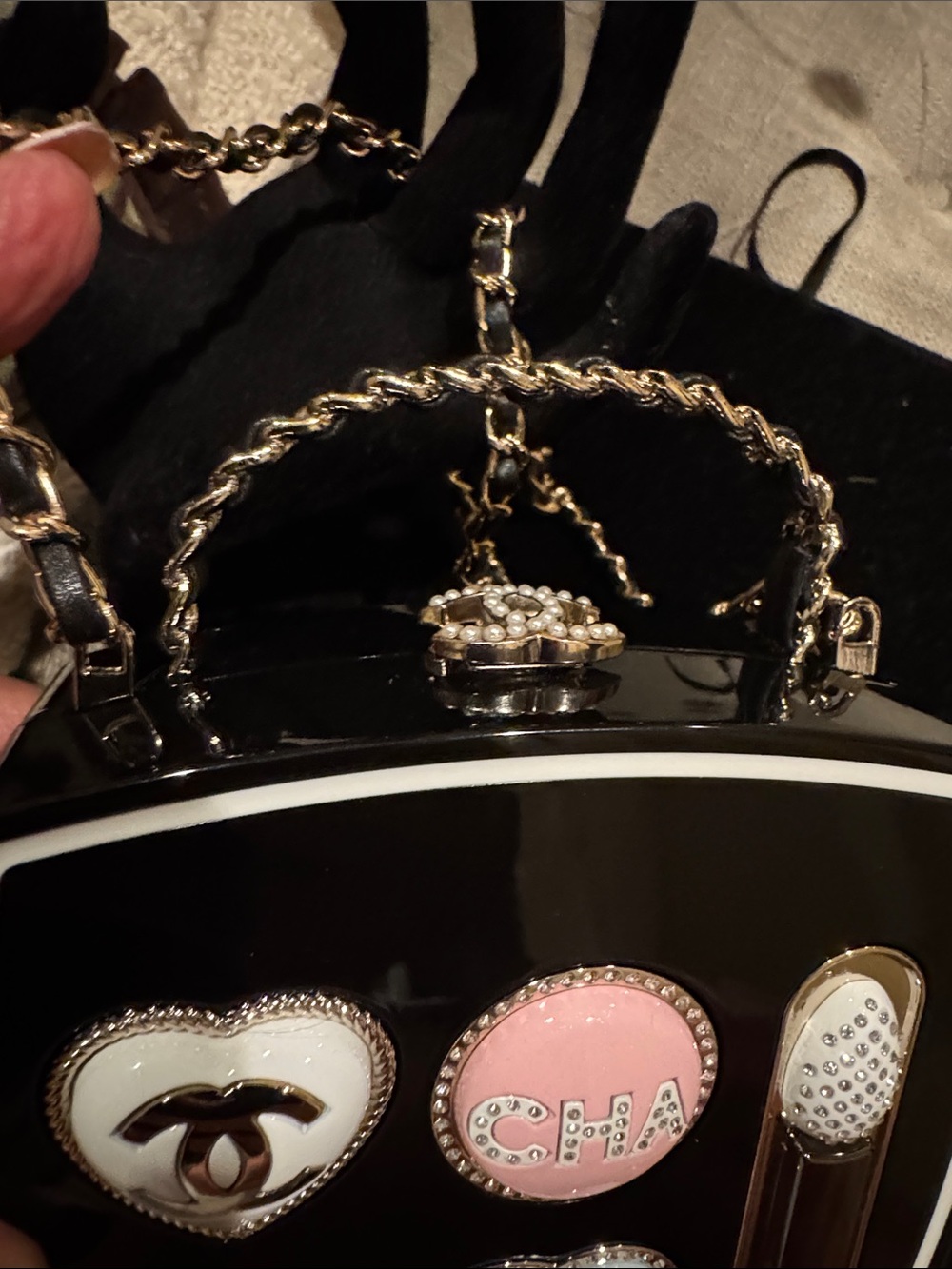 Chanel Makeup Palette Minaudière Purse - Picture 3 of 16